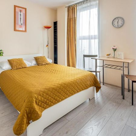 Cozy Modern Apartment Astoria Magic Orange Old Town Krasków Εξωτερικό φωτογραφία
