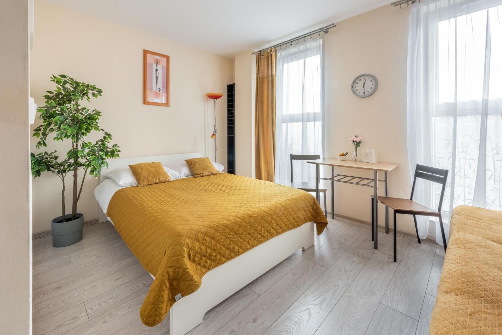 Cozy Modern Apartment Astoria Magic Orange Old Town Krasków Εξωτερικό φωτογραφία